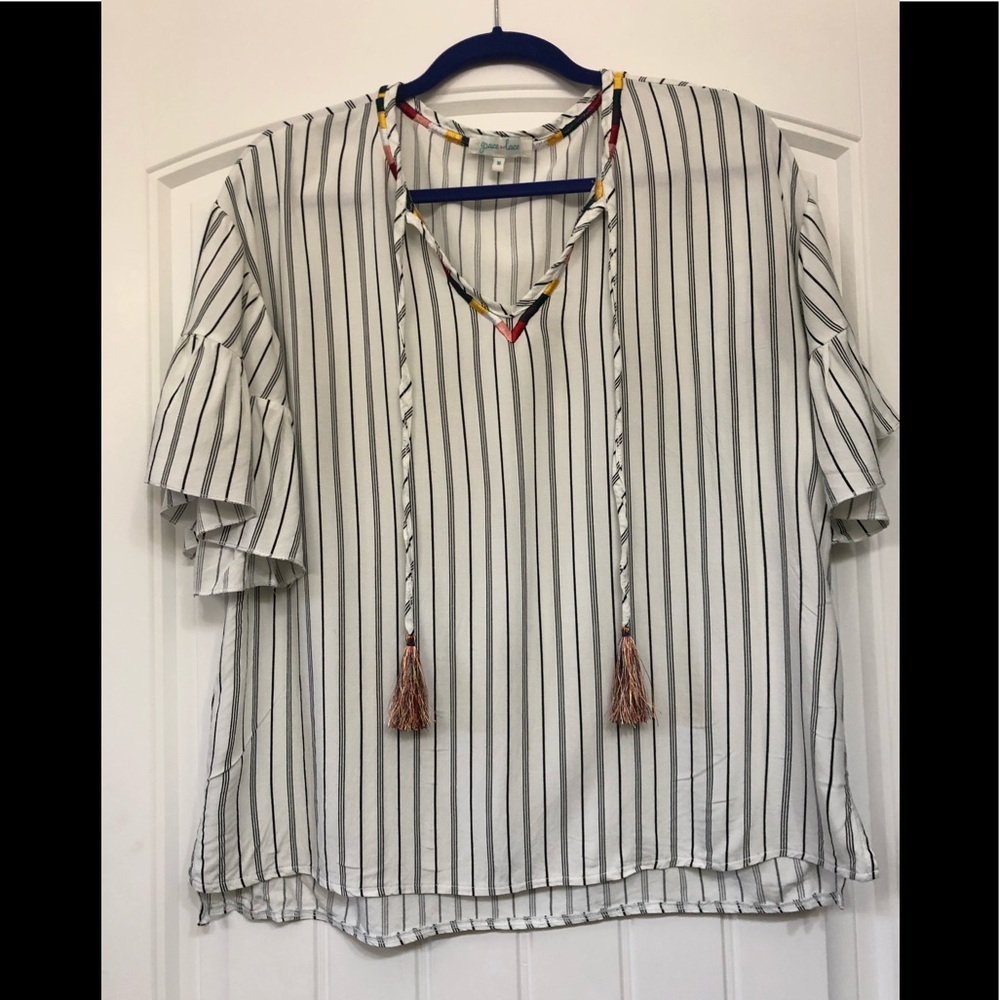 Grace & Lace top, Medium